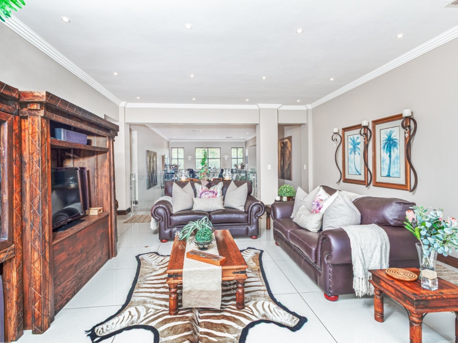 5 Bedroom Property for Sale in Pecanwood Estate North West